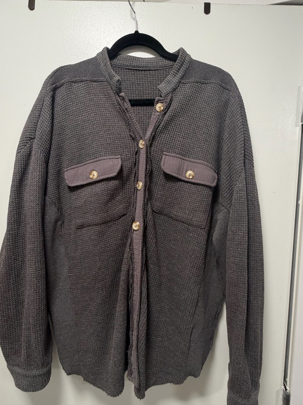 Chouyatou Women’s Waffle Knit Button Down Shirt Gray